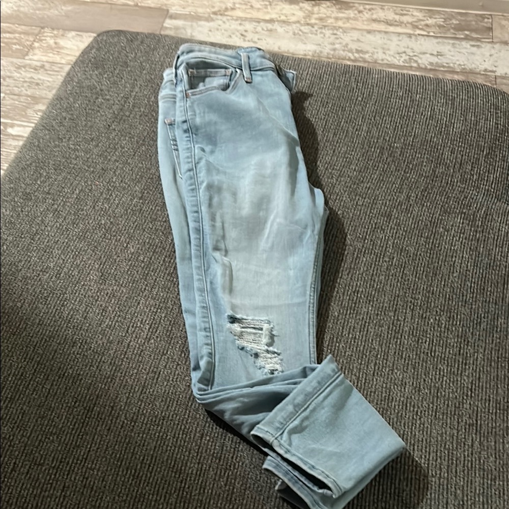 Hollister 3S Light Blue Distressed Women's Jeans